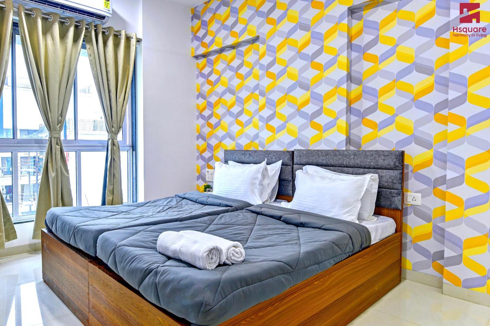Hsquare Luxury Apartments Goregaon Мумбаи Экстерьер фото